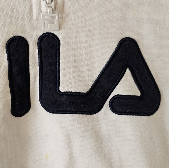 FILA Crewneck - Picture 4 of 4